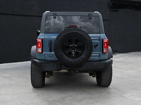 Used 2023 Ford Bronco Big Bend w/ Sasquatch Package AWD/4WD image 7