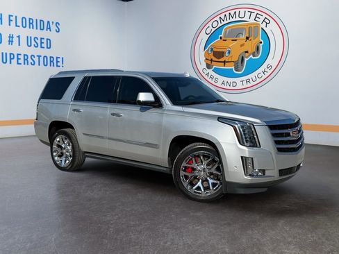 Used 2020 Cadillac Escalade Premium Luxury image 8