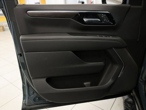 New 2026 Chevrolet Tahoe Z71 w/ Sun And Tow Package image 15