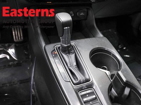 Used 2024 Honda Civic Sport image 13