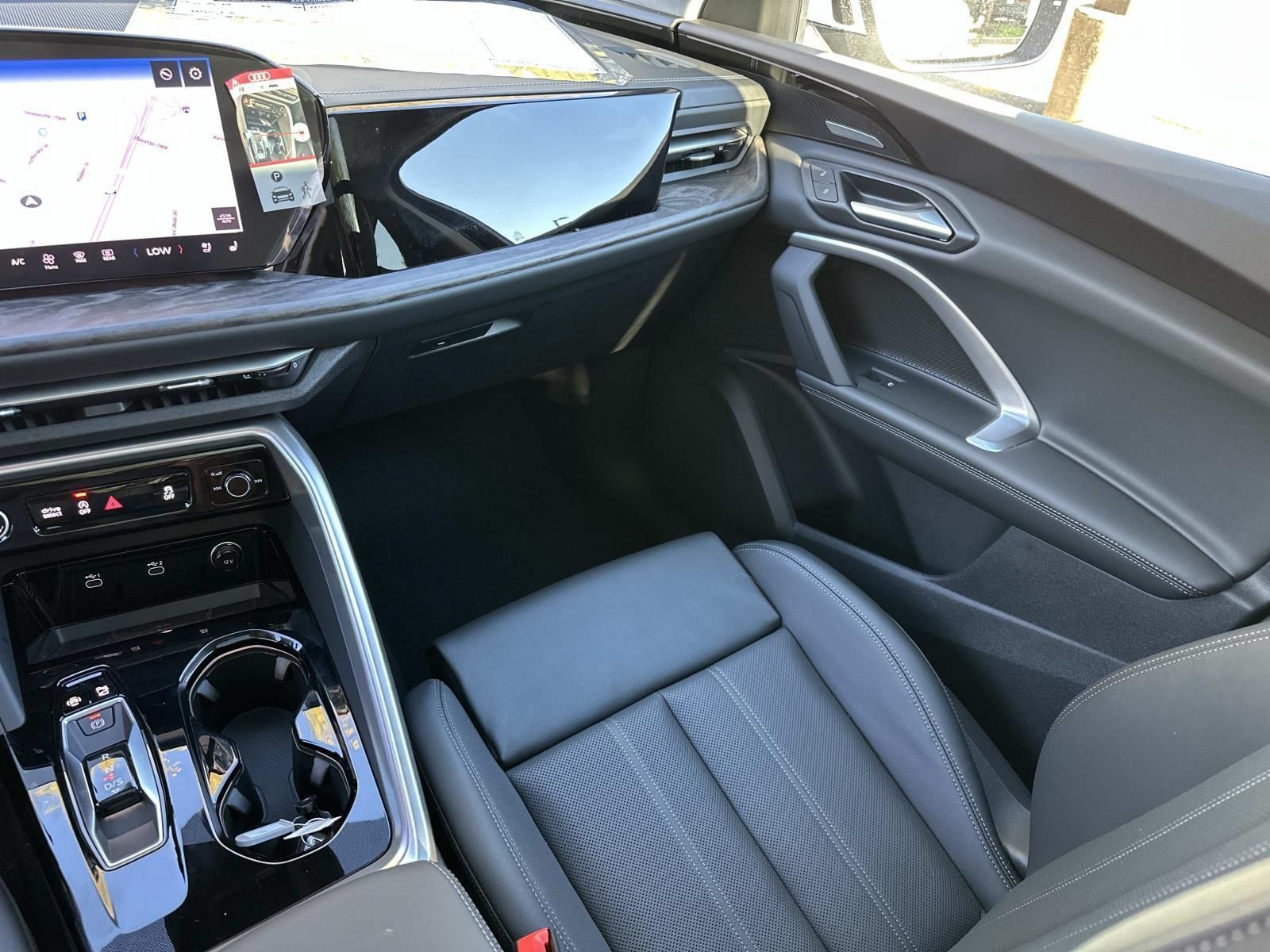 New 2025 Audi Q5 Premium Plus AWD/4WD image 30