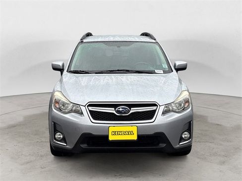 Used 2017 Subaru Crosstrek 2.0i Premium image 8