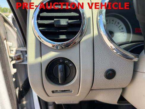 Used 2007 Ford Explorer Sport Trac XLT AWD/4WD image 21