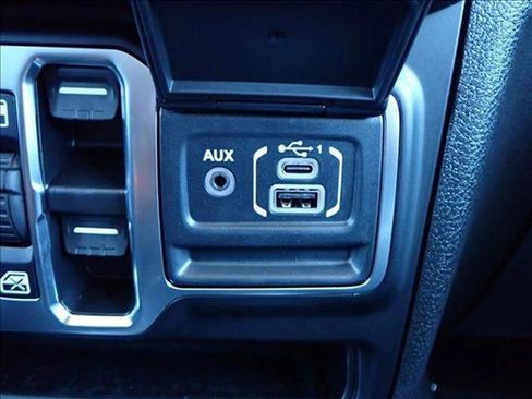 New 2026 Jeep Wrangler Unlimited Sahara AWD/4WD image 21