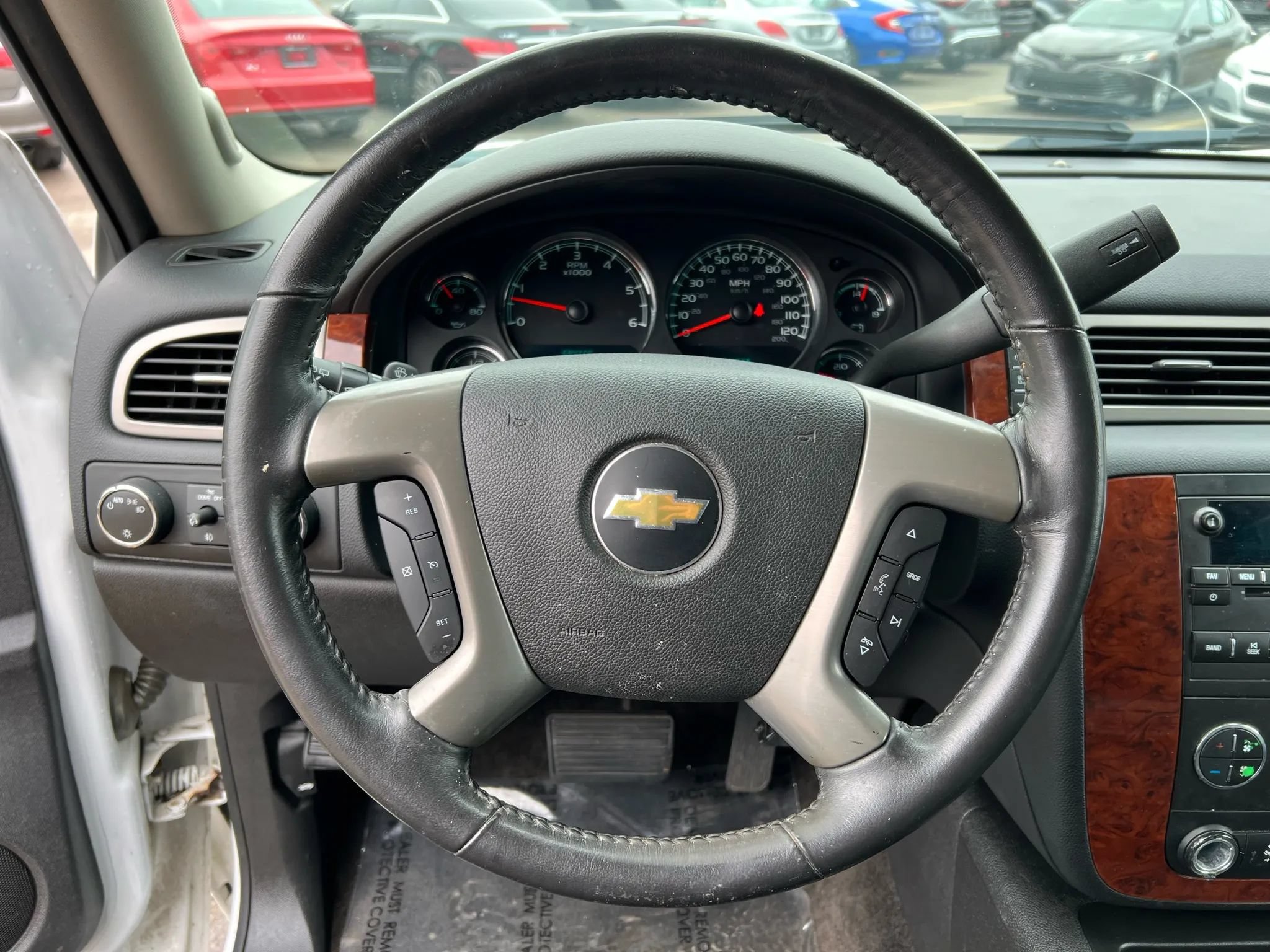 Used 2012 Chevrolet Tahoe LT AWD/4WD image 11
