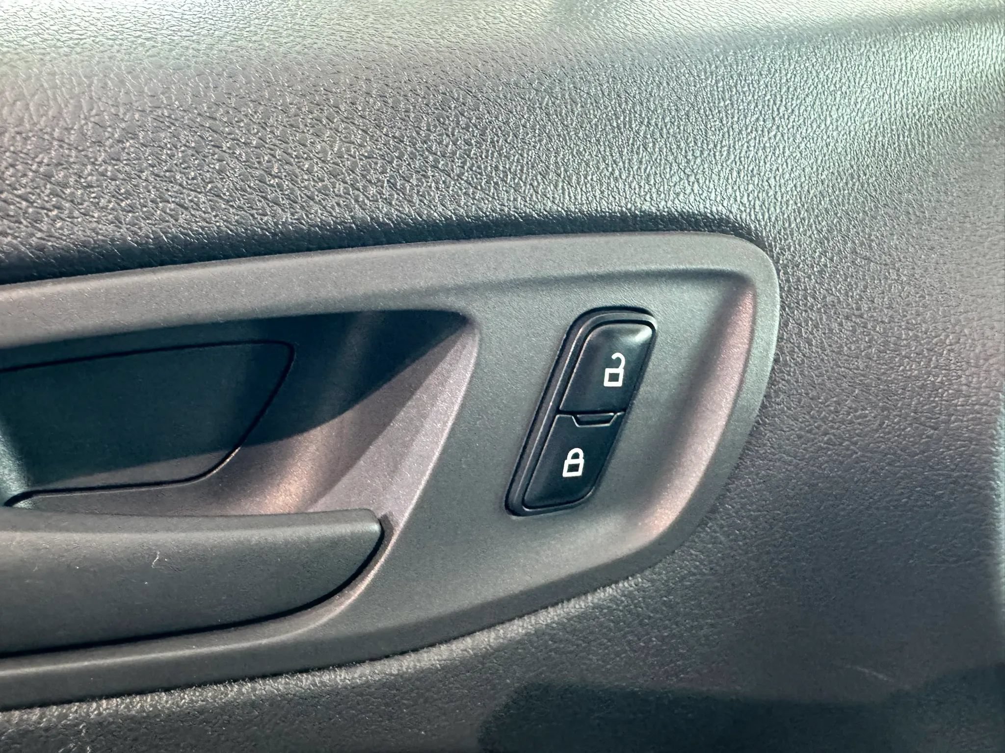 Used 2014 Ford Transit Connect XL FWD image 14