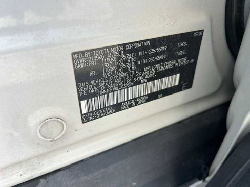 Used 2020 Toyota RAV4 Limited image 77