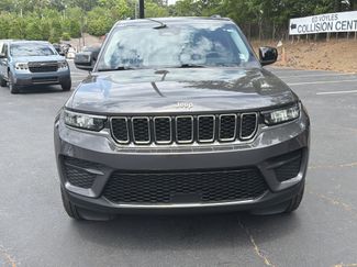 Used 2023 Jeep Grand Cherokee Laredo AWD/4WD video 2