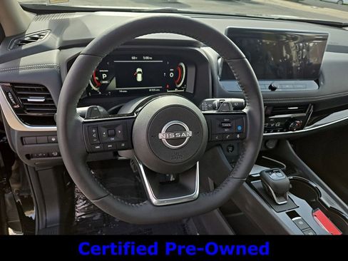 Used 2024 Nissan Rogue SL w/ SL Premium Package image 13