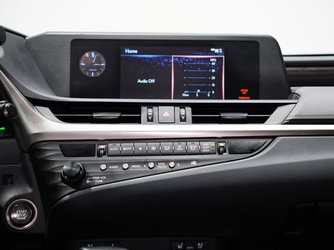 Used 2019 Lexus ES 350 Luxury image 12