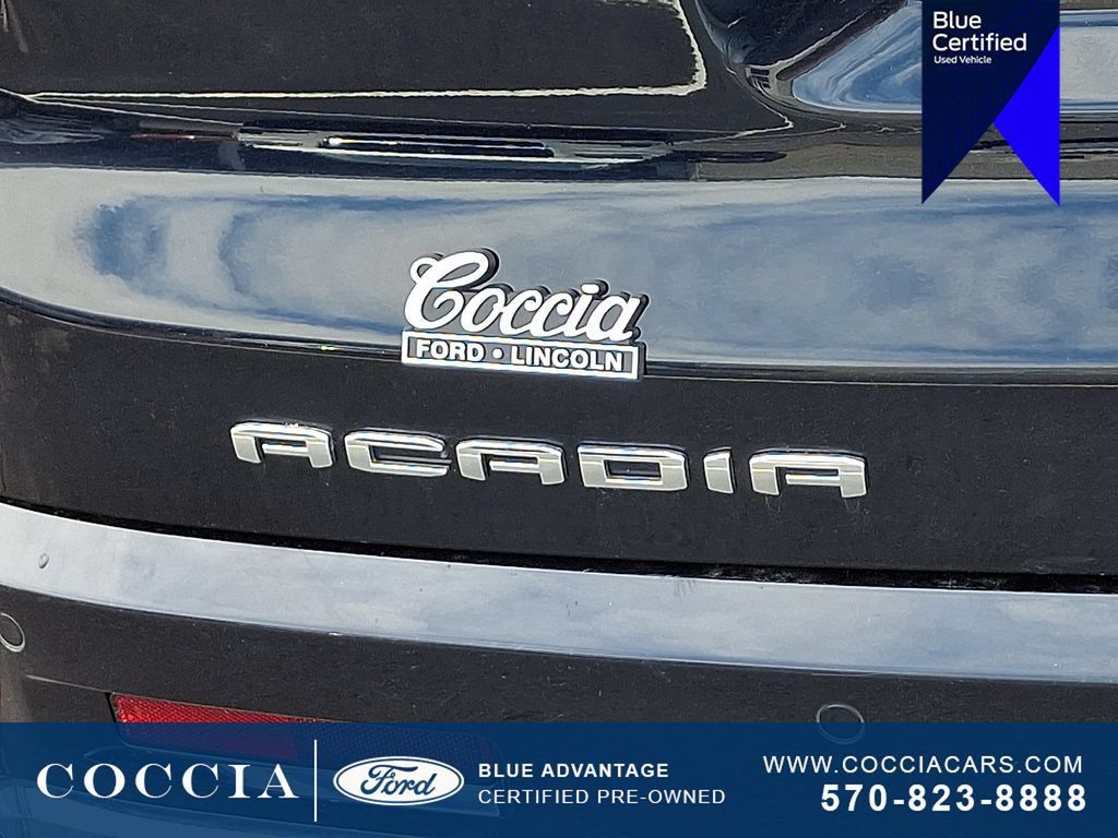 Used 2021 GMC Acadia Denali w/ Denali Technology Package AWD/4WD image 32