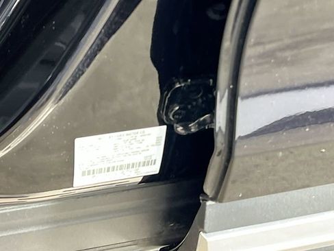 Used 2025 Ford Explorer Platinum w/ Ultimate Package image 25