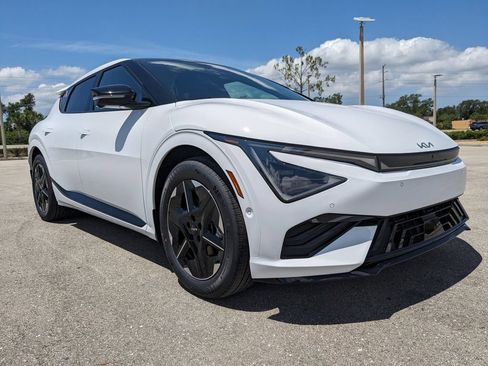 New 2025 Kia EV6 GT-Line RWD image 2