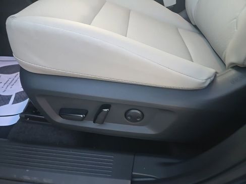 New 2026 Nissan Rogue SV AWD/4WD image 10