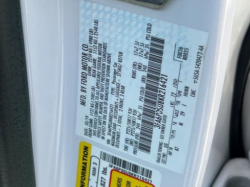 Used 2019 Ford Fusion Energi Titanium FWD image 34