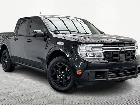 Used 2024 Ford Maverick Lariat w/ FX4 Off-Road Package image 12