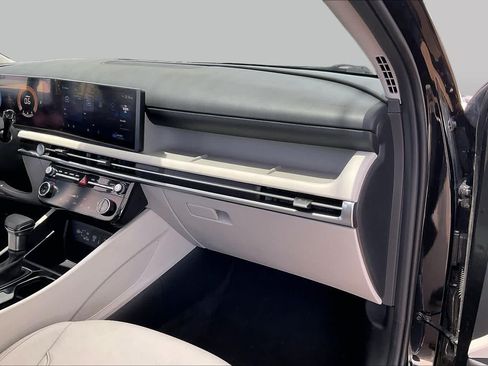 Used 2025 Hyundai Tucson SEL FWD image 18