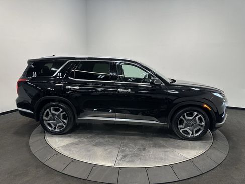 Used 2023 Hyundai Palisade Limited image 8