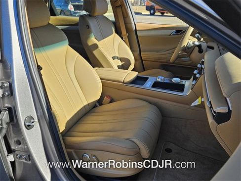 Used 2025 Genesis G80 2.5T Advanced image 18