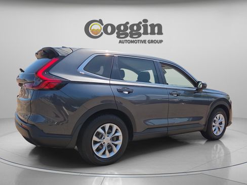 Used 2024 Honda CR-V LX image 5