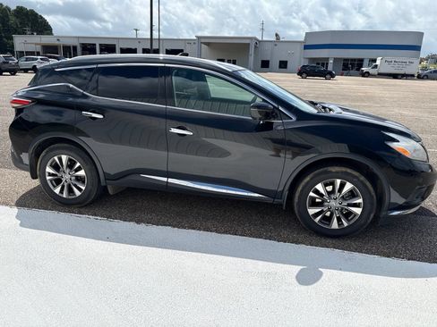 Used 2017 Nissan Murano SL w/ SL Technology Package FWD image 3