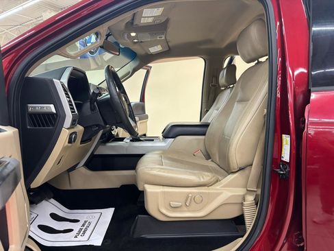 Used 2015 Ford F150 Lariat w/ Equipment Group 501A Mid AWD/4WD image 28