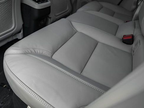 New 2026 Volvo XC60 B5 Ultra w/ Protection Package Premier image 34