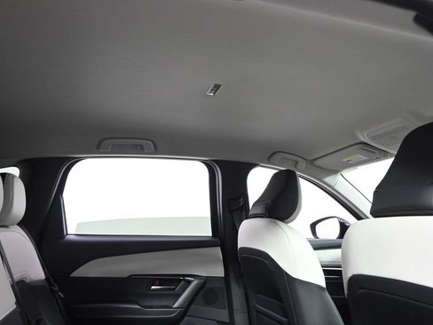New 2026 MAZDA CX-5 Preferred AWD/4WD image 17