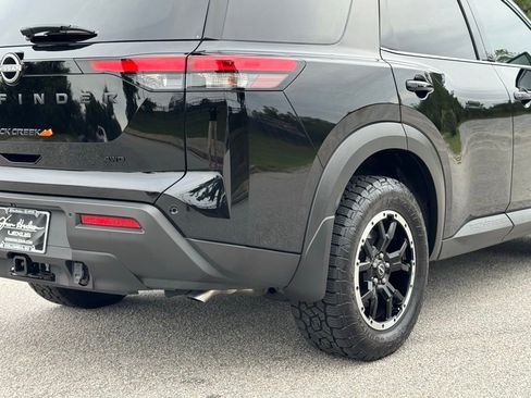 Used 2025 Nissan Pathfinder Rock Creek image 15