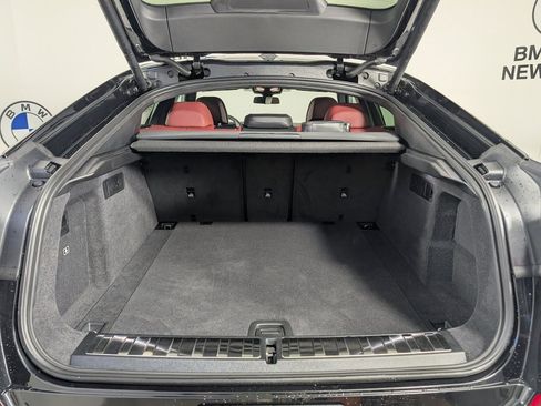 New 2026 BMW X6 xDrive40i w/ Climate Comfort Package image 19