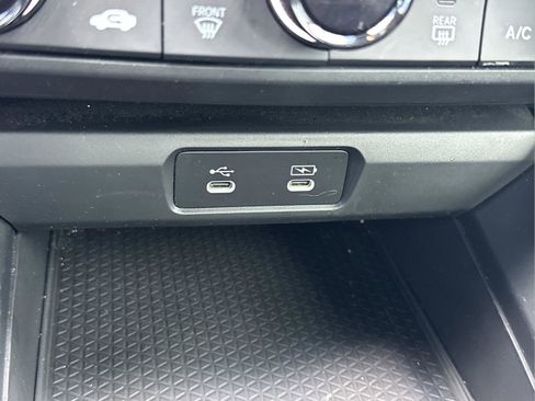 Certified 2023 Honda Accord LX image 25