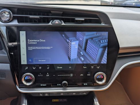 Used 2023 Lexus RZ 450e Premium w/ Technology Package AWD/4WD image 29