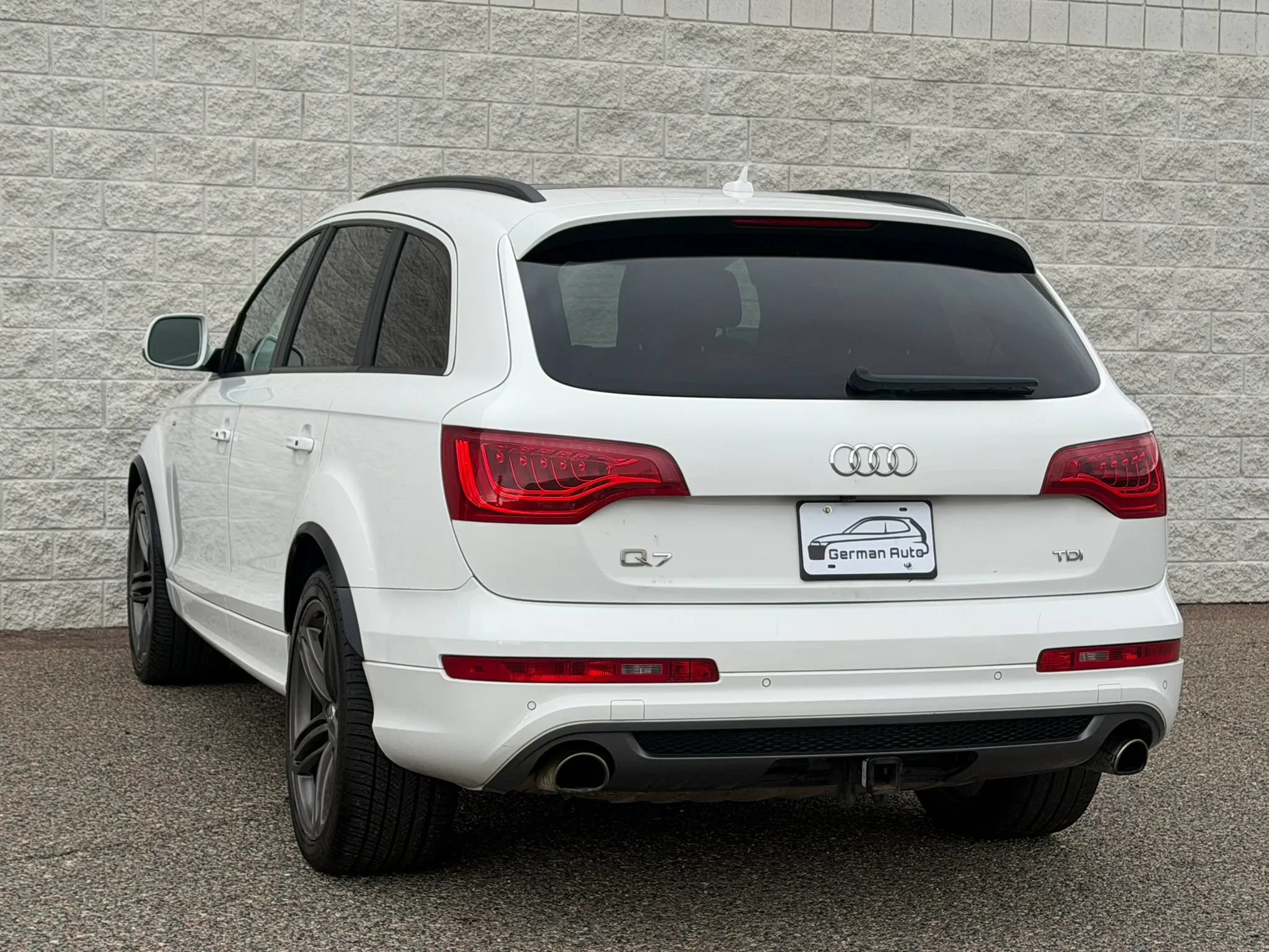 Used 2014 Audi Q7 TDI Premium Plus w/ Premium Plus Package AWD/4WD image 8