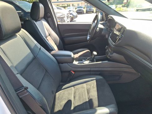 Used 2022 Dodge Durango GT image 11