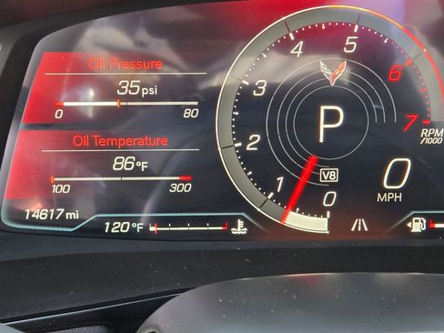 Certified 2023 Chevrolet Corvette Stingray Coupe w/ 1LT image 25