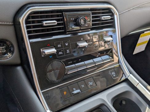 New 2025 Nissan Armada SV image 12