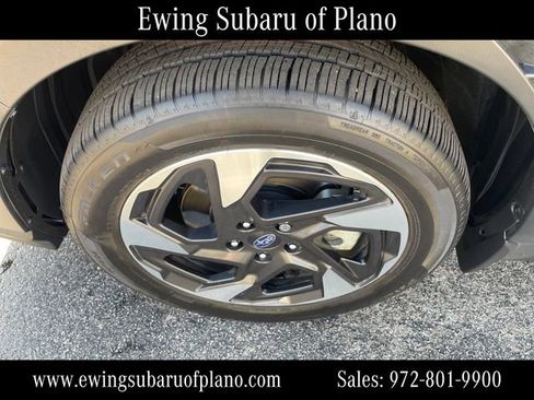 Certified 2025 Subaru Crosstrek 2.5i Limited w/ Crosstrek Mirror Package image 36