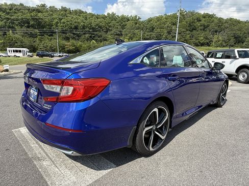 Used 2022 Honda Accord Sport image 5