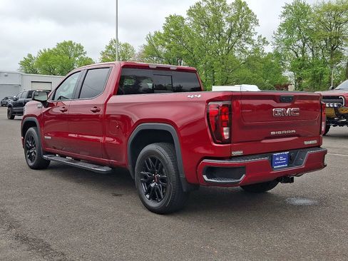 Used 2024 GMC Sierra 1500 Elevation w/ Preferred Package AWD/4WD image 5