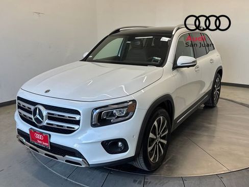Used 2021 Mercedes-Benz GLB 250 GLB 250 image 3