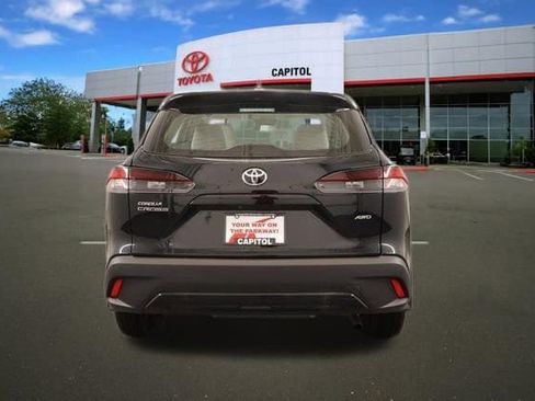 New 2026 Toyota Corolla Cross L image 3