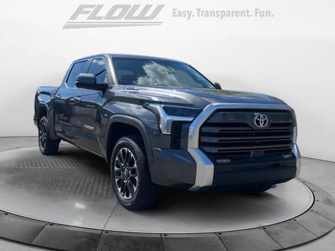 Used 2025 Toyota Tundra Limited AWD/4WD image 1