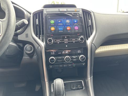 Used 2020 Subaru Ascent Premium w/ Convenience Package AWD/4WD image 22