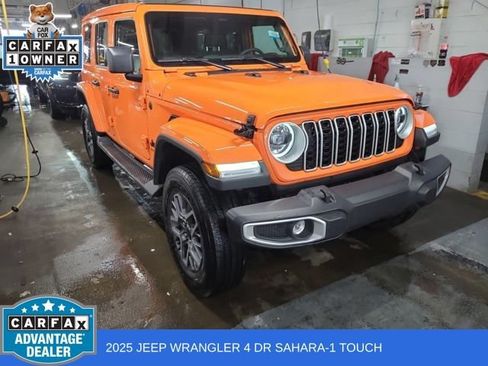 Used 2025 Jeep Wrangler Unlimited Sahara w/ Safety Group AWD/4WD image 1