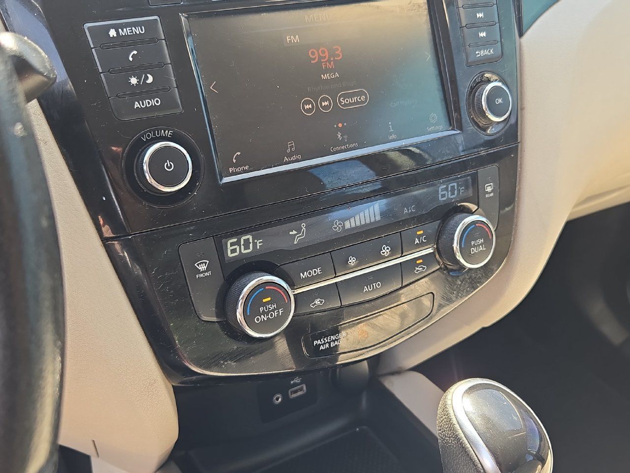 Used 2021 Nissan Rogue Sport SV FWD image 15