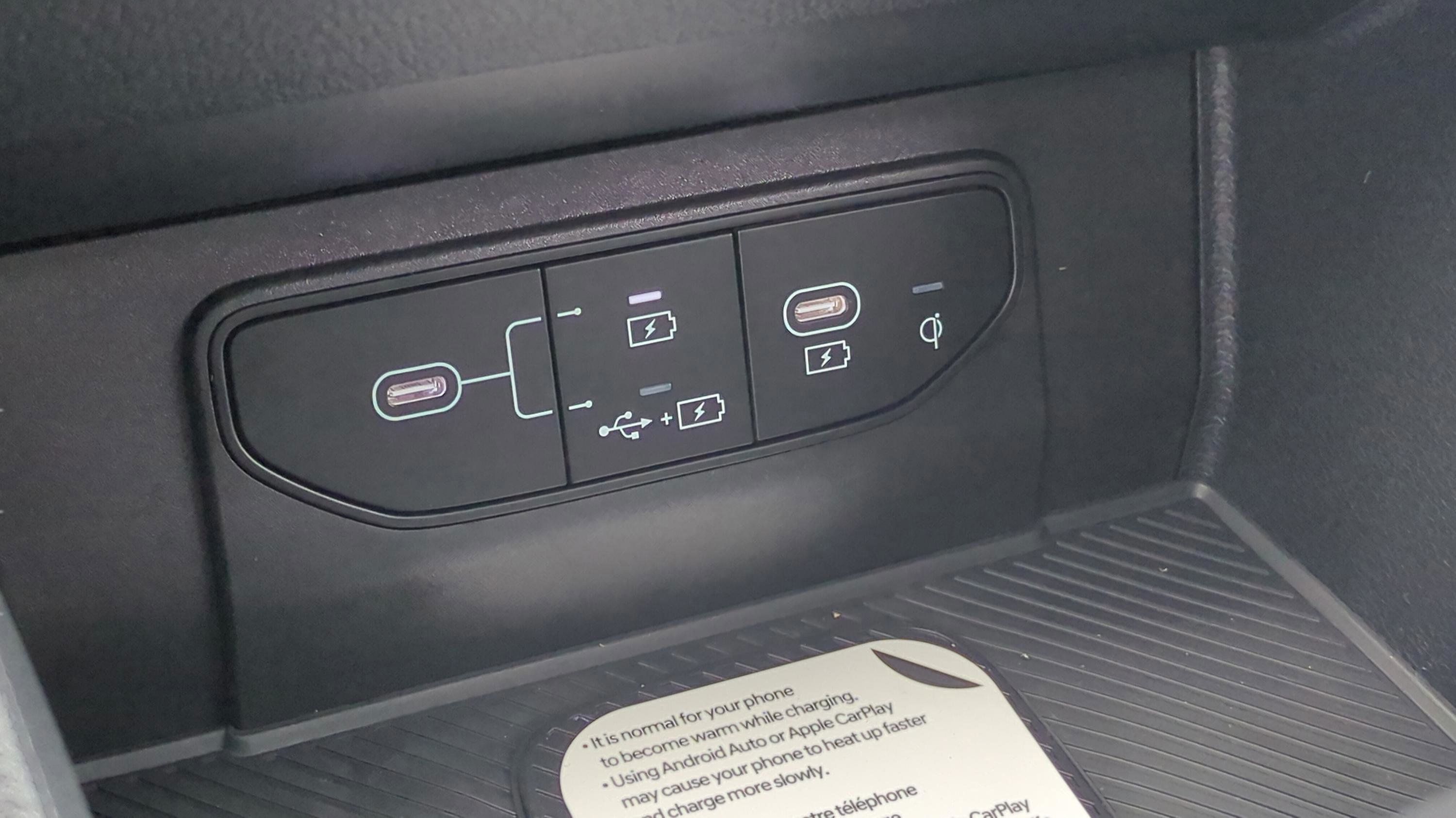 New 2026 Kia Sportage SX FWD image 19