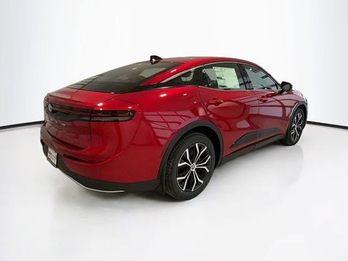 New 2026 Toyota Crown XLE image 6