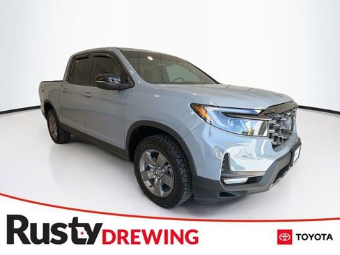 Used 2025 Honda Ridgeline TrailSport image 1