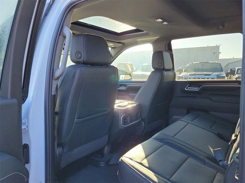New 2026 GMC Sierra 2500 Denali w/ Denali Reserve Package image 13