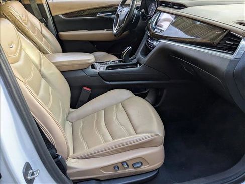 Used 2022 Cadillac XT6 Sport w/ Platinum Package image 23